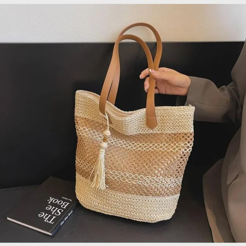 Mira | Boho Quasten Strohtasche