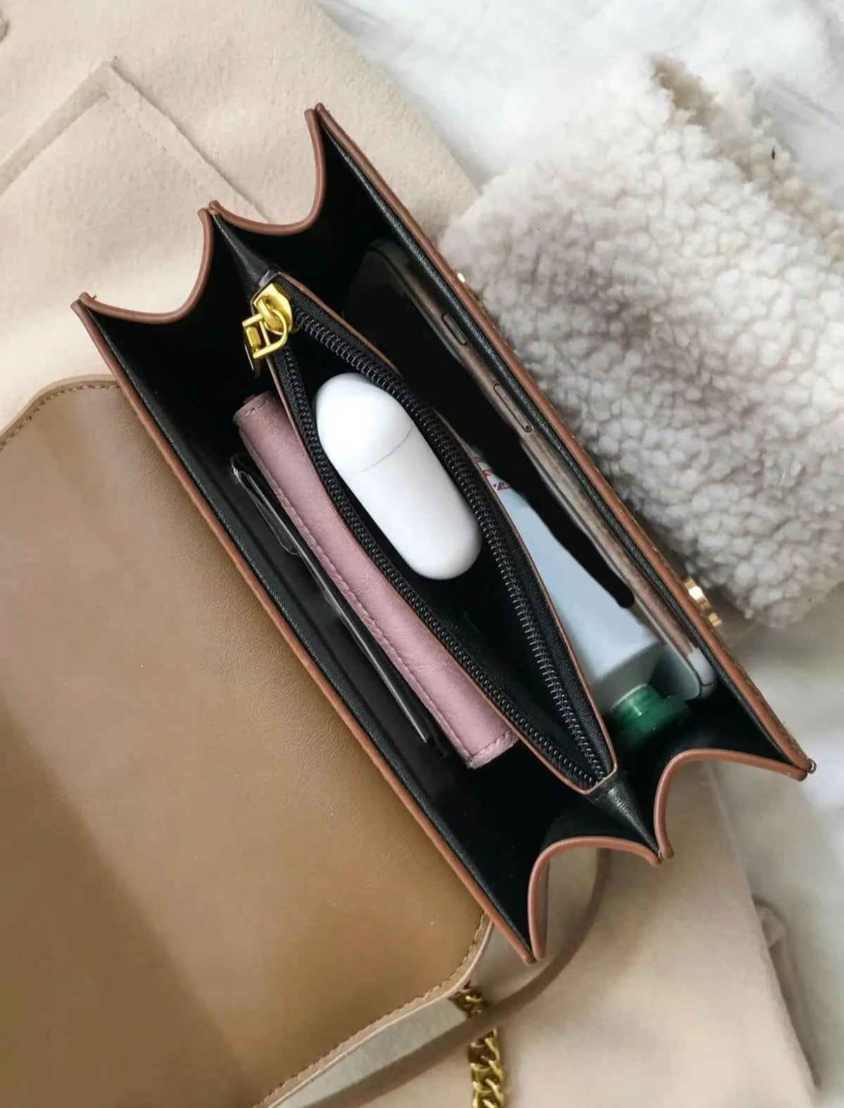 SIMONE™ - Zeitlose Luxus-Kettenhandtasche