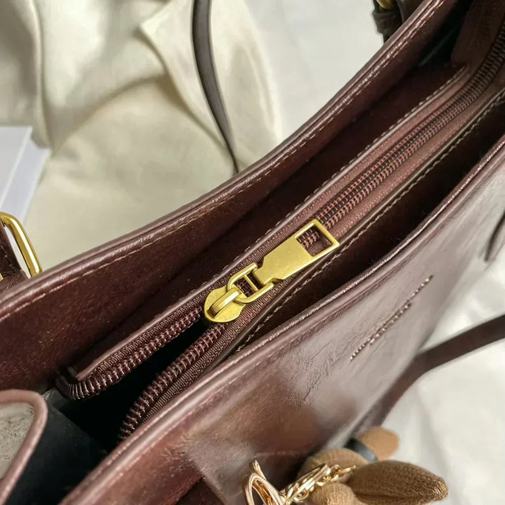 NIKKI™ - Elegante Schultertasche