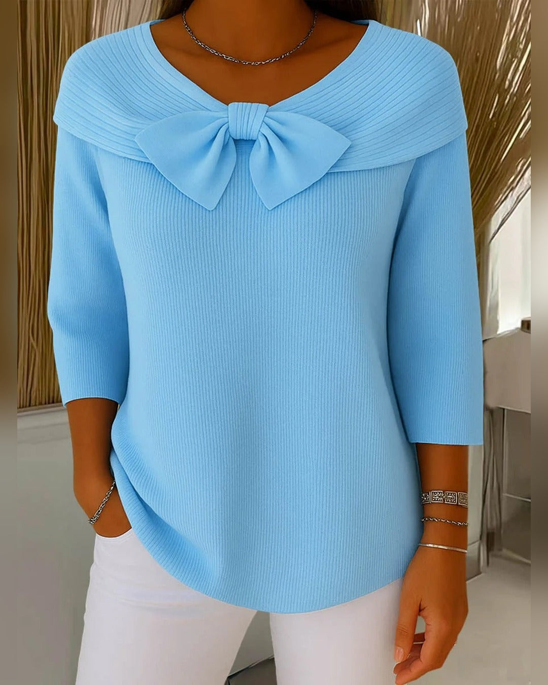 Sonja | Pullover mit Schleife und Rundkragen – Hellblau